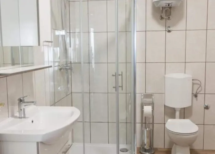 One-bedroom With Sea View Ap 2 Daire *