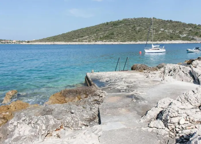 One-bedroom With Sea View Ap 2